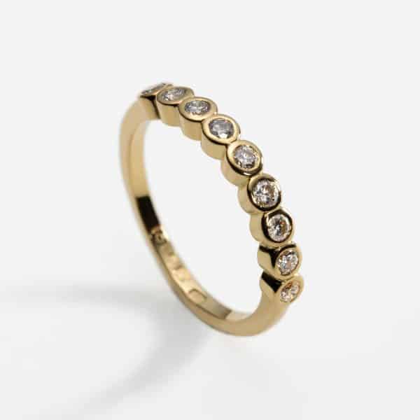 18ct Yellow Gold and Diamond Wedding Ring