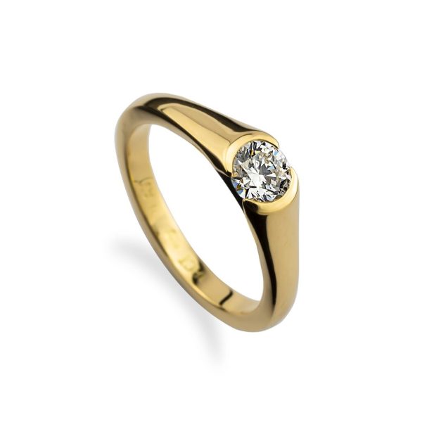 18ct yellow gold engagement ring with platinum and 0.40ct round brilliant diamond