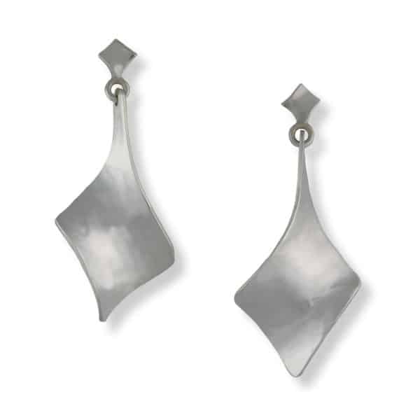 Silver Twist hanging earrings